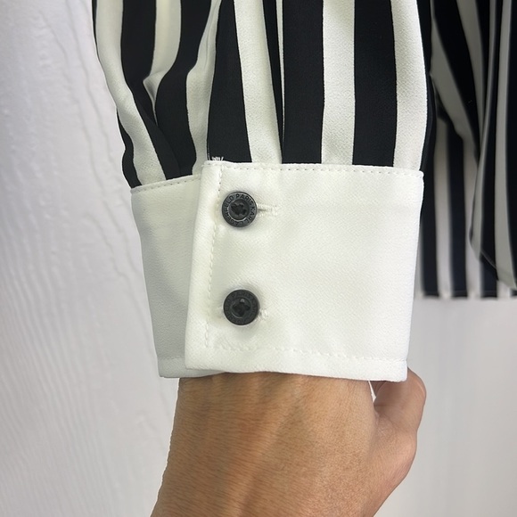 Karl Lagerfeld - Paris Stripes Hi Low Oversized Button Down Blouse Size Small - Picture 7 of 13